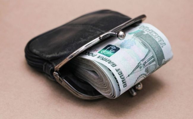 Центробанк России и курс рубля к $, € и ¥ на 7 апреля