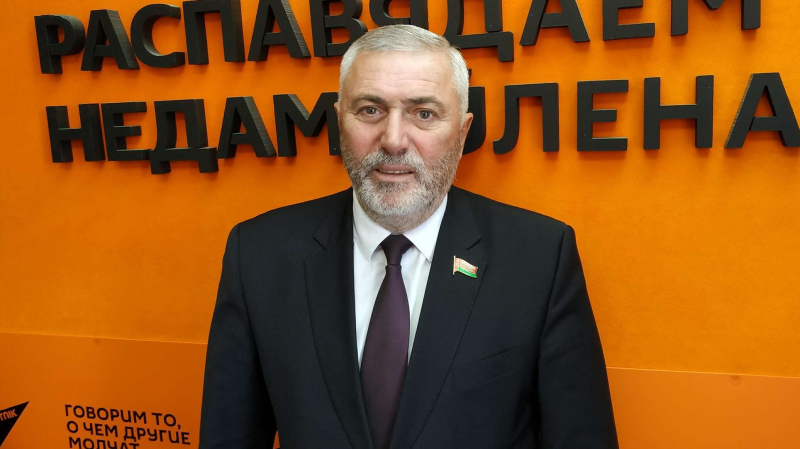 Думбадзе: уже очевидно, кто и зачем подбил Трампа на операцию против Ирана