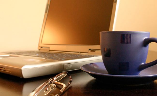 Фашизм в Одессе; Усть-Луга, Туапсе, Пермь; дочки Залужного: утренний кофе с EADaily