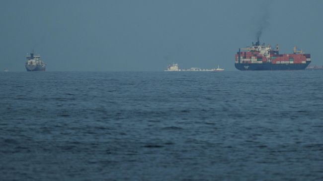 Иран сообщил о возможносм открытии Ормузского пролива