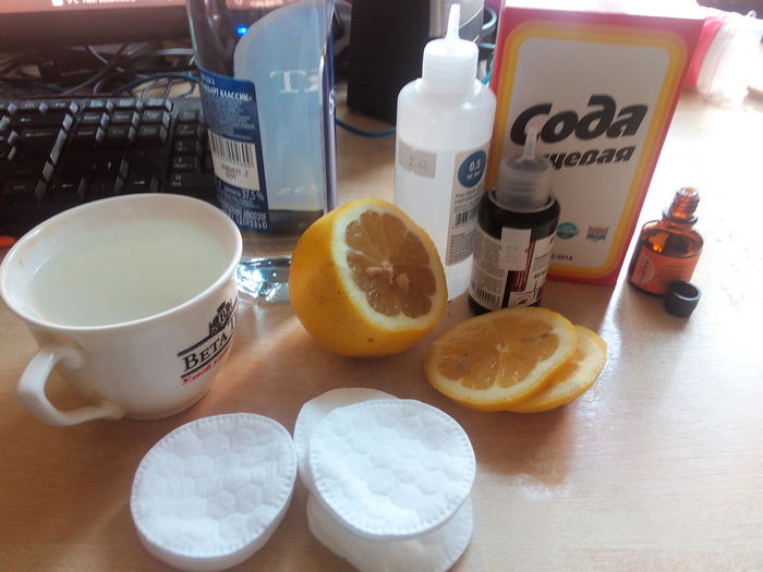 Отряд по спасению кожи и мира от йодных пятен. ¦Фото: novate.ru.