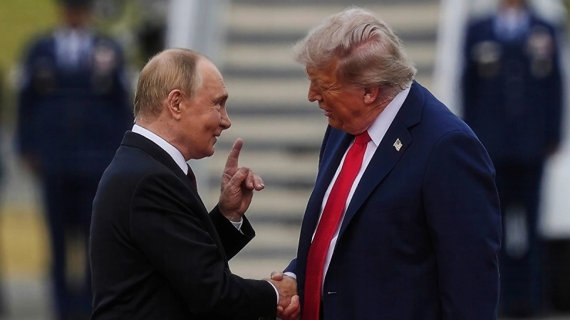 Путин поговорил с Трампом по телефону