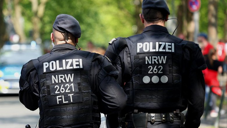 В Турции вооруженный человек напал на школу и взял заложников