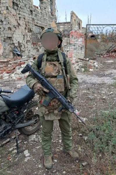 Военный Минобороны России обзавелся трофейной винтовкой Grot из Польши. Фото