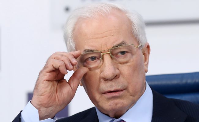 Азаров напомнил о бойне в Мариуполе, которую устроили укронацисты 9 мая 2014 года