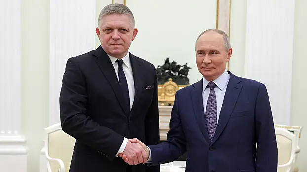 Фицо заявил, что в туалетах Брюсселя его спрашивают о встречах с Путиным