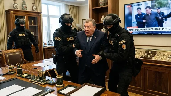 Ещё один экс-сенатор в СИЗО. И это очень опасно для элиты в России