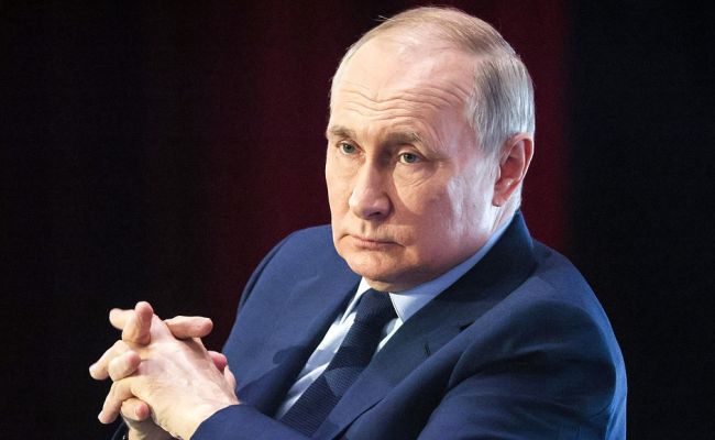 Принят закон, позволяющий Путину задействовать военных для защиты россиян за границей