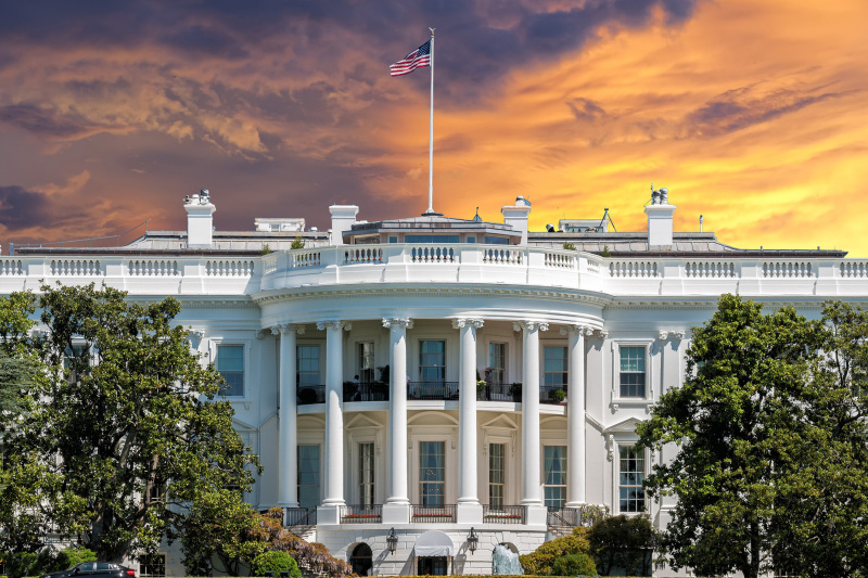 Трамп помнит, что Киев нанёс ему удар в спину: Чем он ответил?