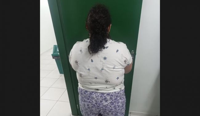 35-летняя женщина полтора года обманывала пару, выдавая себя за 12-летнюю девочку
