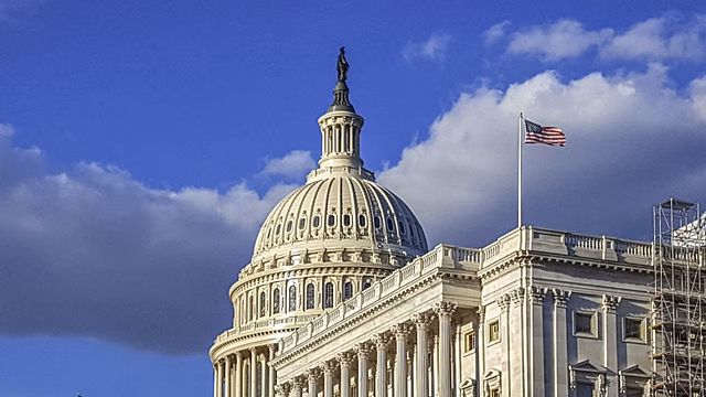 США сняли санкции с ряда россиян