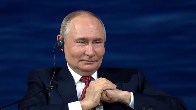 Главное выступление: трансляция речи Путина на ПМЭФ в прямом эфире