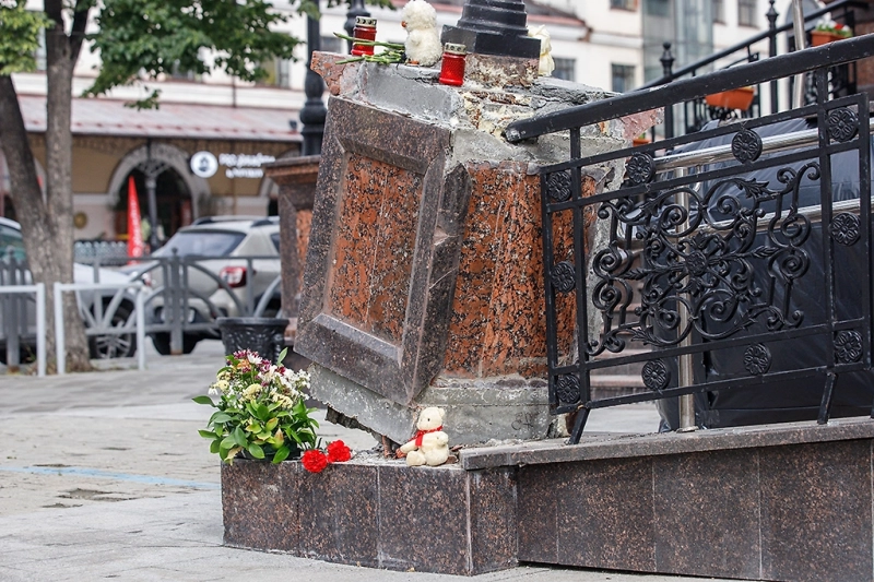 Погибшего в ДТП с автобусом ребёнка в Екатеринбурге не могут опознать