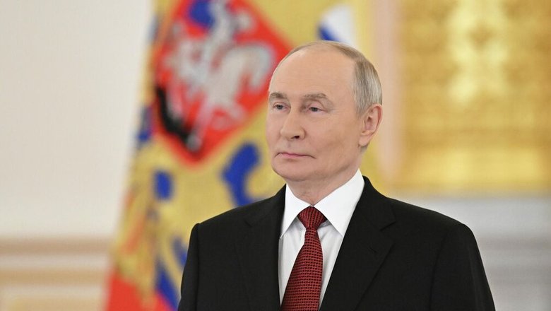 Путин посетил церемонию прощания с Сергеем Ивановым