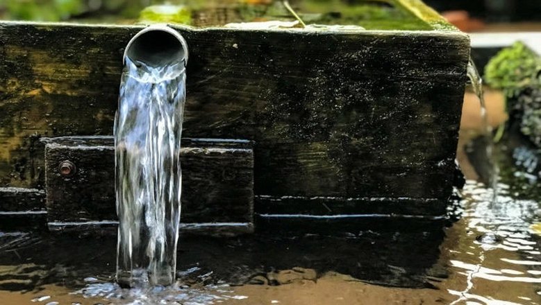 Россиян призвали ежегодно проверять качество воды в скважине