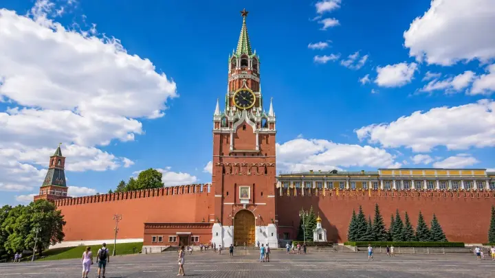 Более 700 тысяч москвичей уже участвует в выборе места для памятника Пушкину