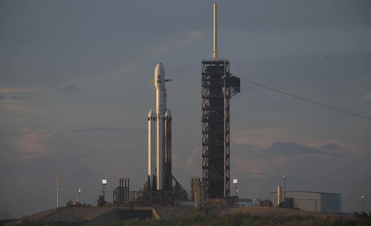 Из шпиона в разведчики: NASA и SpaceX отправили в космос новейший телескоп «Нэнси Грейс Роман»