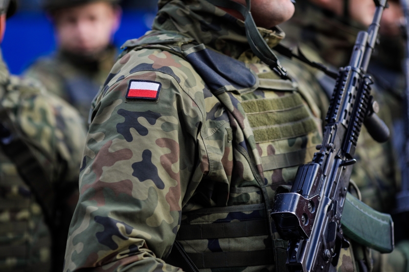 Польша отказалась звать Украину на свой парад. Буданов* пригрозил Варшаве "катастрофой"