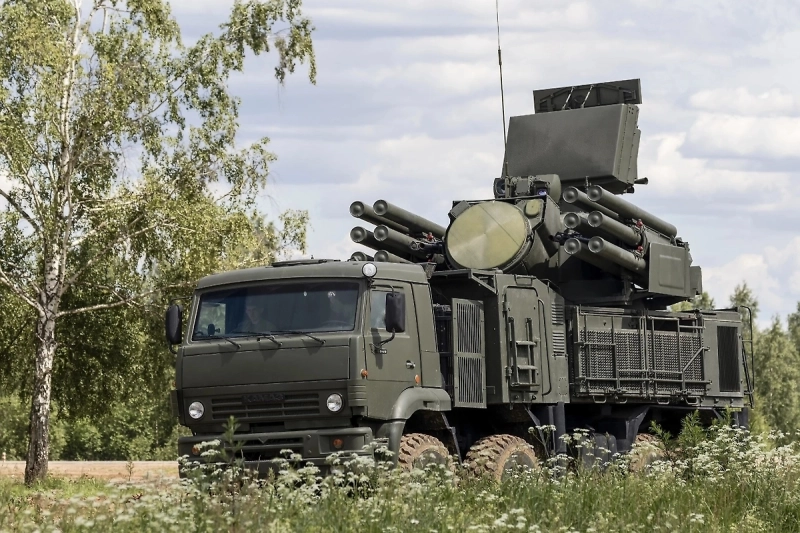 Российские зенитчики отразили колоссальный налёт 351 беспилотника на 9 регионов
