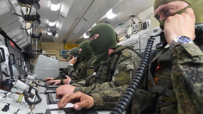 Силы ПВО сбили четыре дрона на подлете к Москве