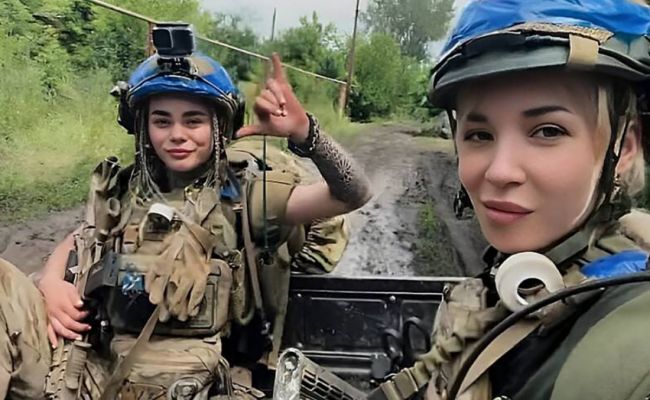 Вперёд на фронт! На Украине предложили отправить на передовую бездетных женщин
