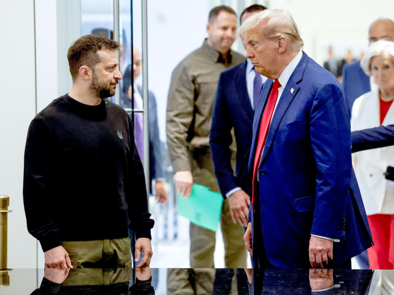 «Это вредит всему миру»: Трамп потребовал от Зеленского прекратить удары по российским НПЗ