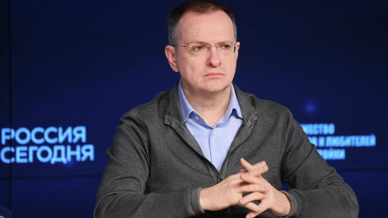 Мединский призвал россиян к регулярному чтению книг